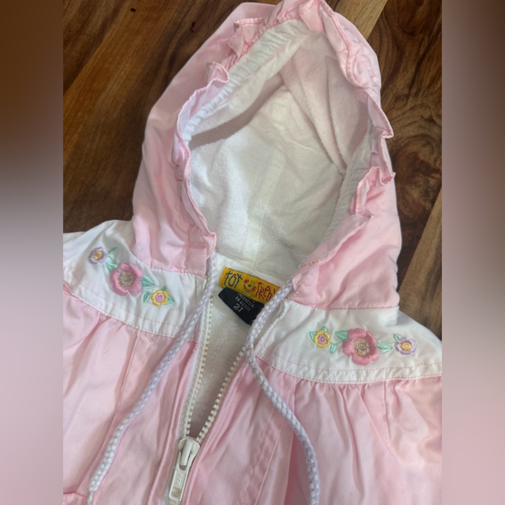 Vintage flower embroidered pink windbreaker with hood 2T - Picture 2 of 8